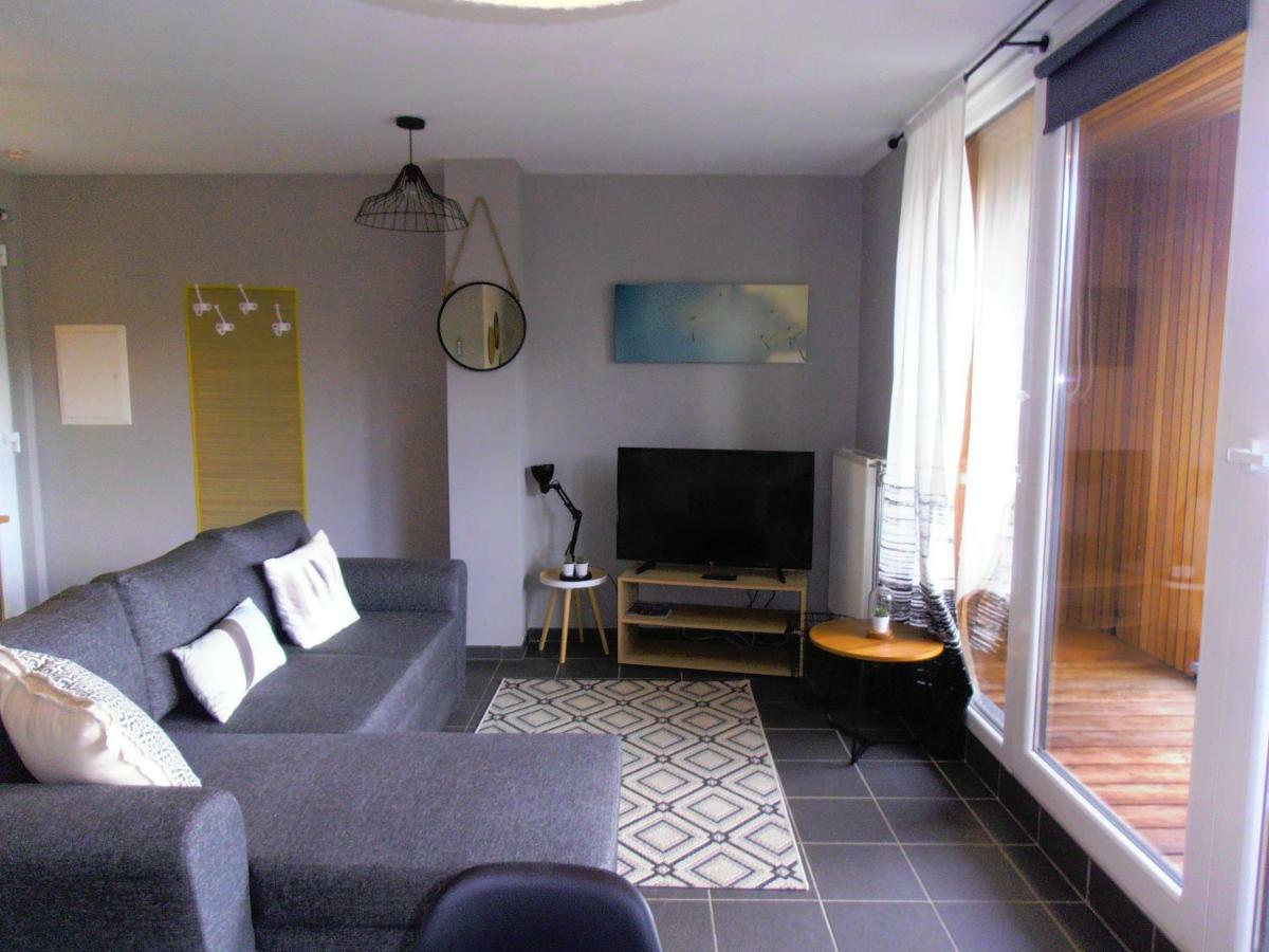Studio Le Vedeur Avec Balcon Vue Sur Riviere Дюрби Екстериор снимка